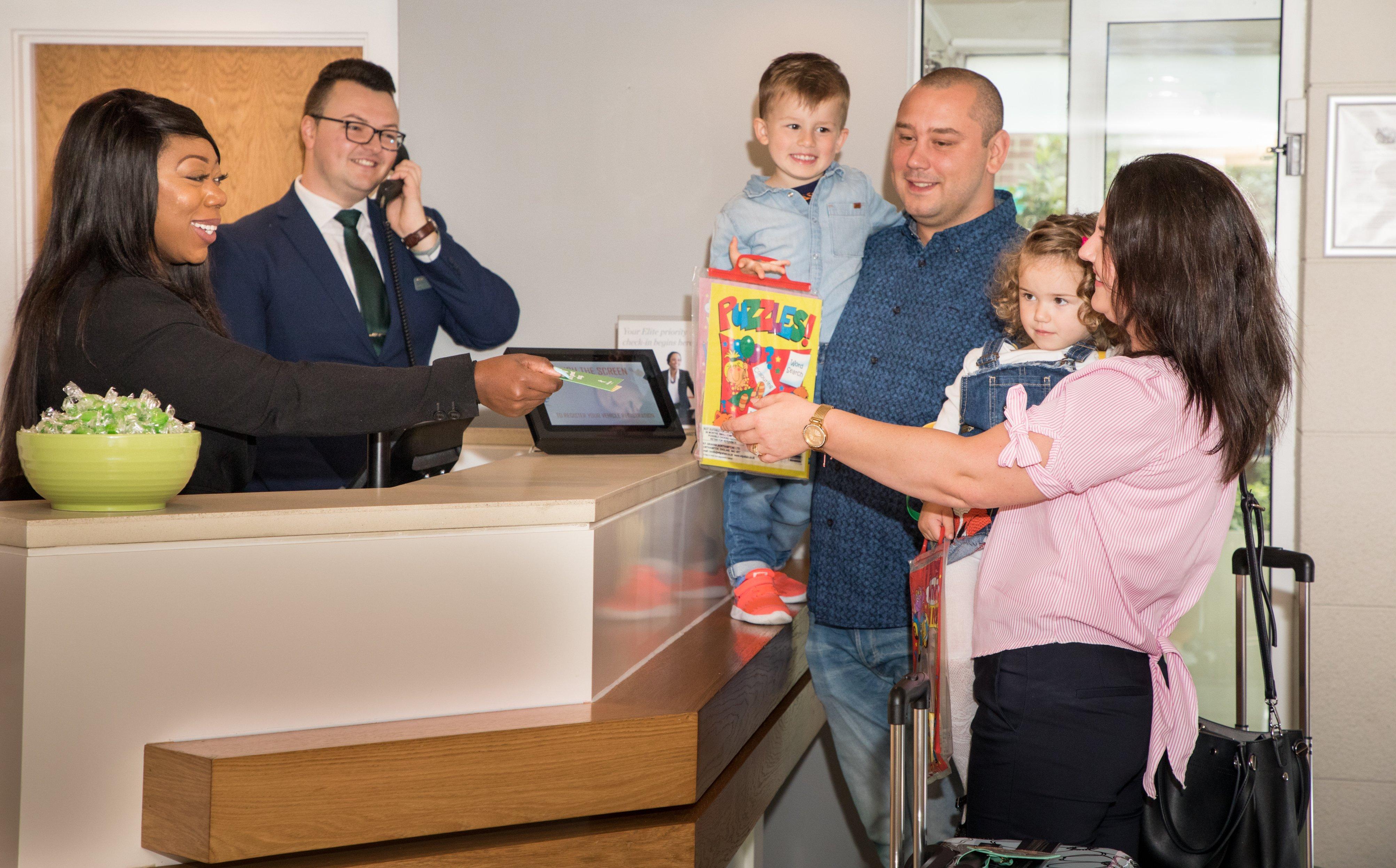 Holiday Inn Slough Windsor By Ihg Екстер'єр фото